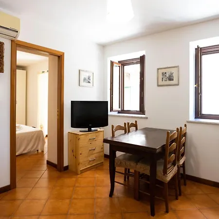 Hola House Capo Market Palermo